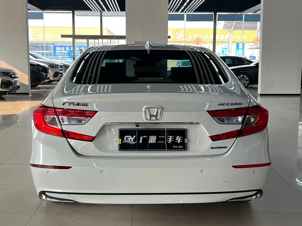 Honda Accord — фото 5