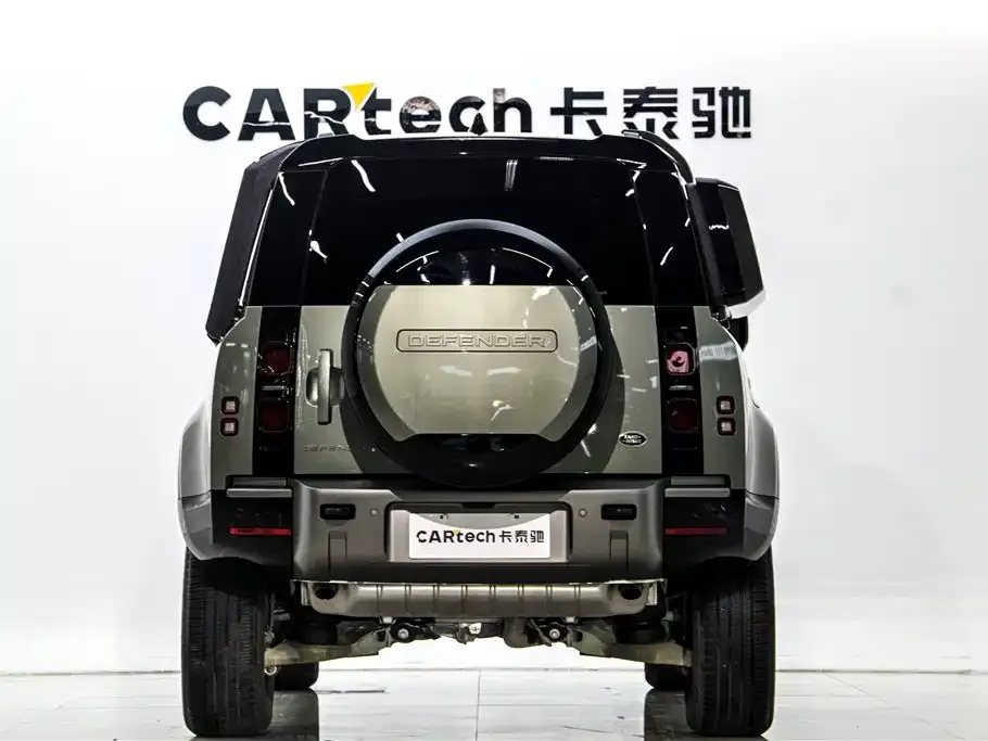 Land Rover Defender — фото 2