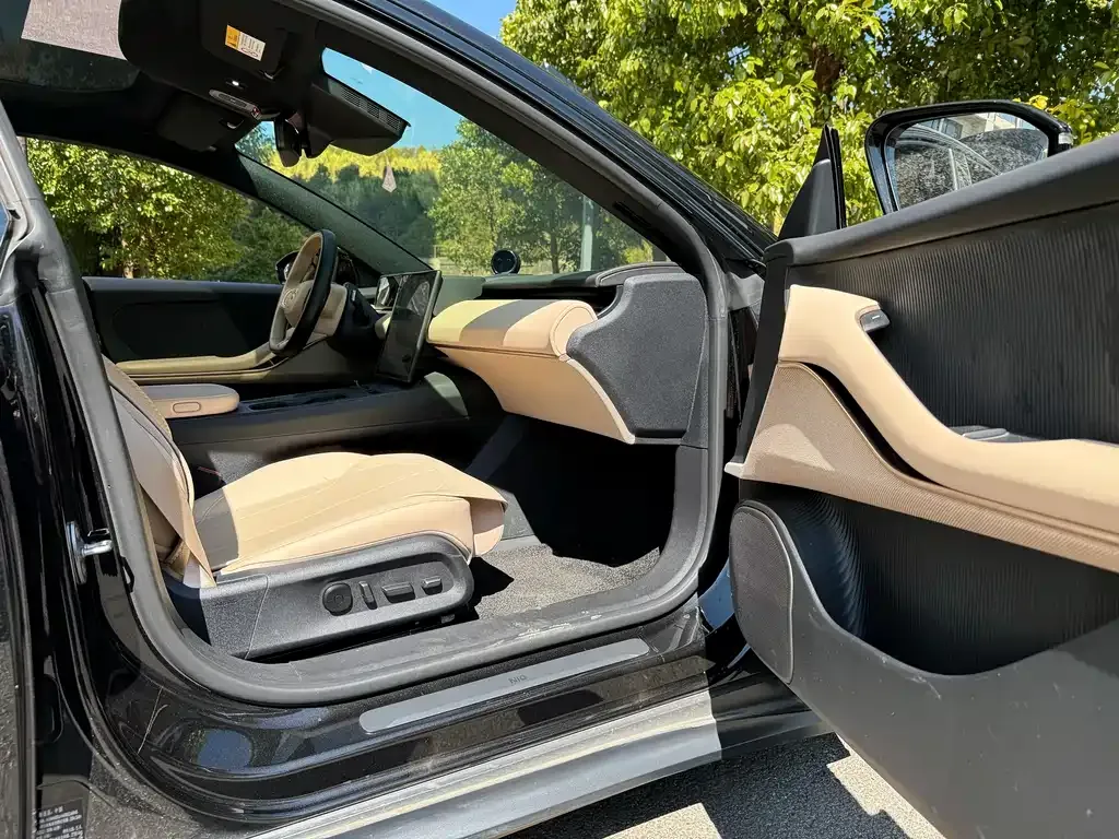 NIO ET5T 2024 из CN, фото 7