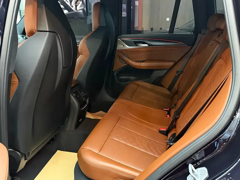 BMW X3 M 2024 из CN, фото 7