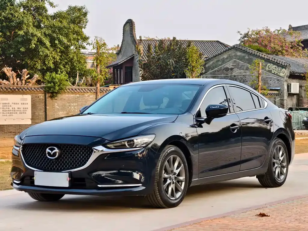 Mazda Atenza — фото 1