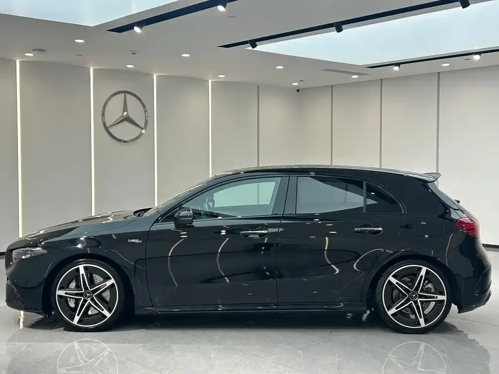 Mercedes-Benz A-Class AMG (Import) — фото 4