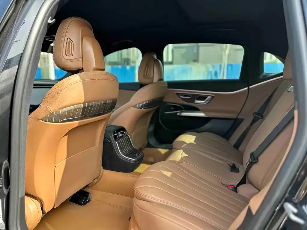 Mercedes-Benz E-Class New Energy — фото 3