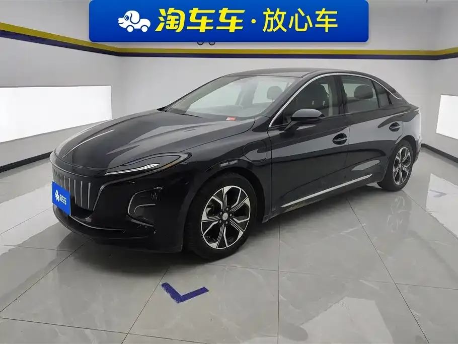 Hongqi E-QM5 2023 из CN, фото 1