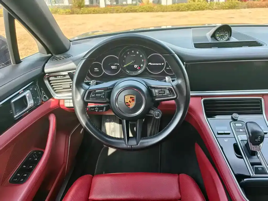 Porsche Panamera Hybrid 2022 из CN, фото 7