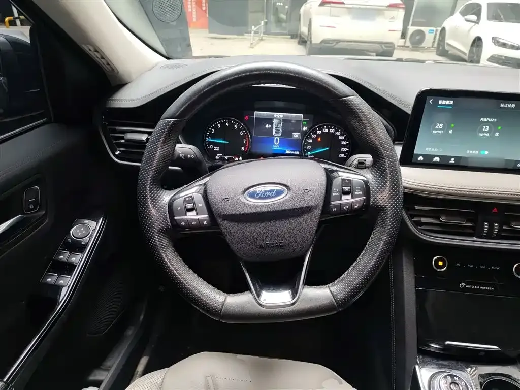Ford Escape 2022 из CN, фото 4