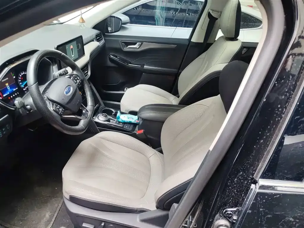Ford Escape 2022 из CN, фото 10