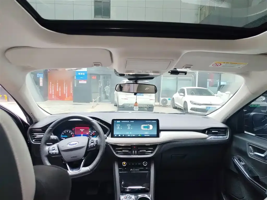 Ford Escape 2022 из CN, фото 9