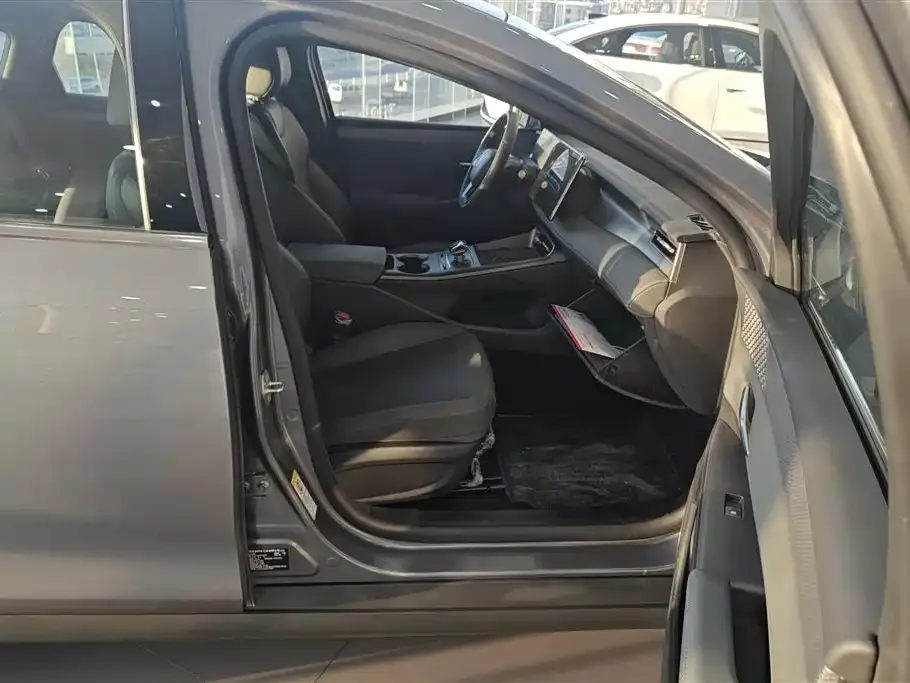 BYD Qin PLUS 2025 из CN, фото 7
