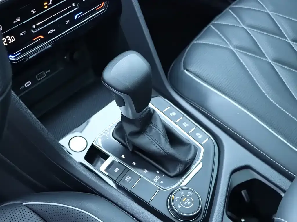 Volkswagen Tiguan L 2024 из CN, фото 9