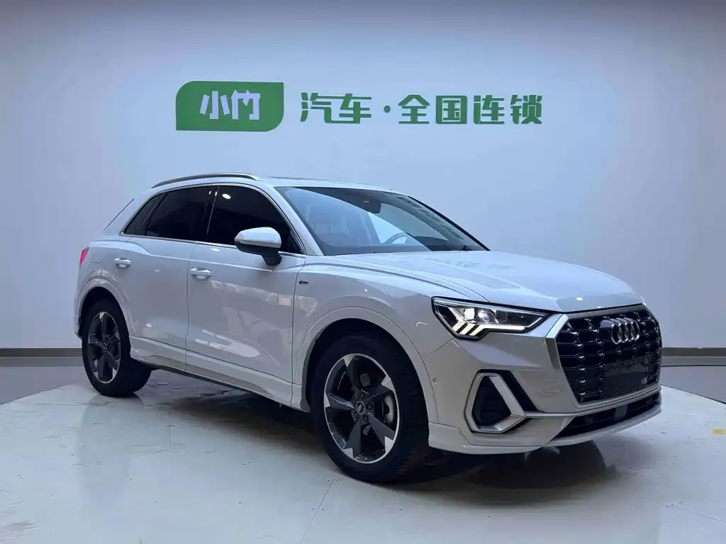 Audi Q3 2023 из CN, фото 3