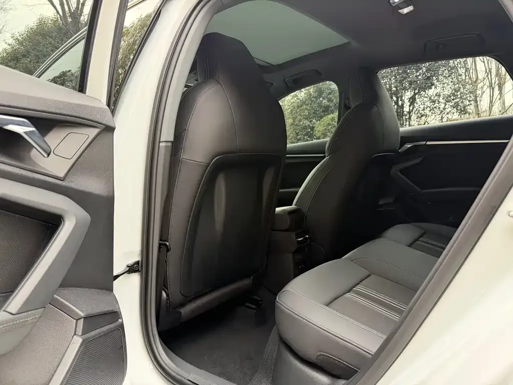 Audi A3 2022 из CN, фото 7