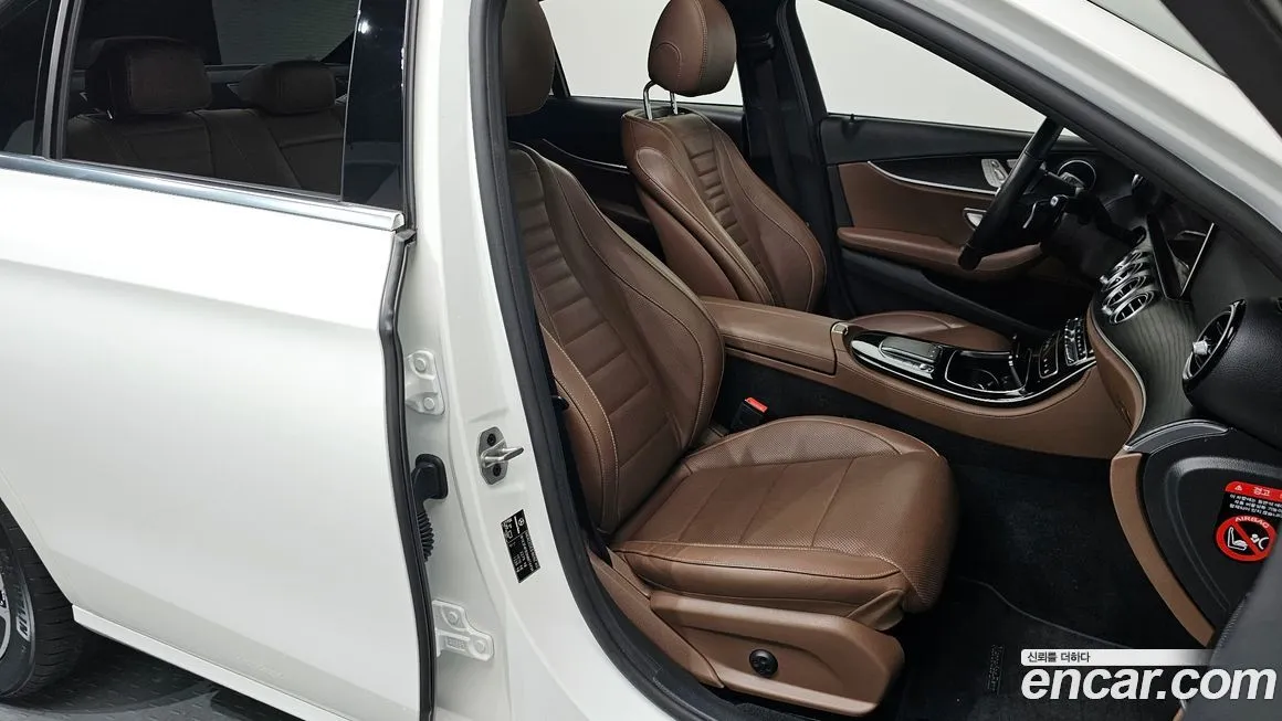 Mercedes-Benz E-Class 2022 из KR, фото 8