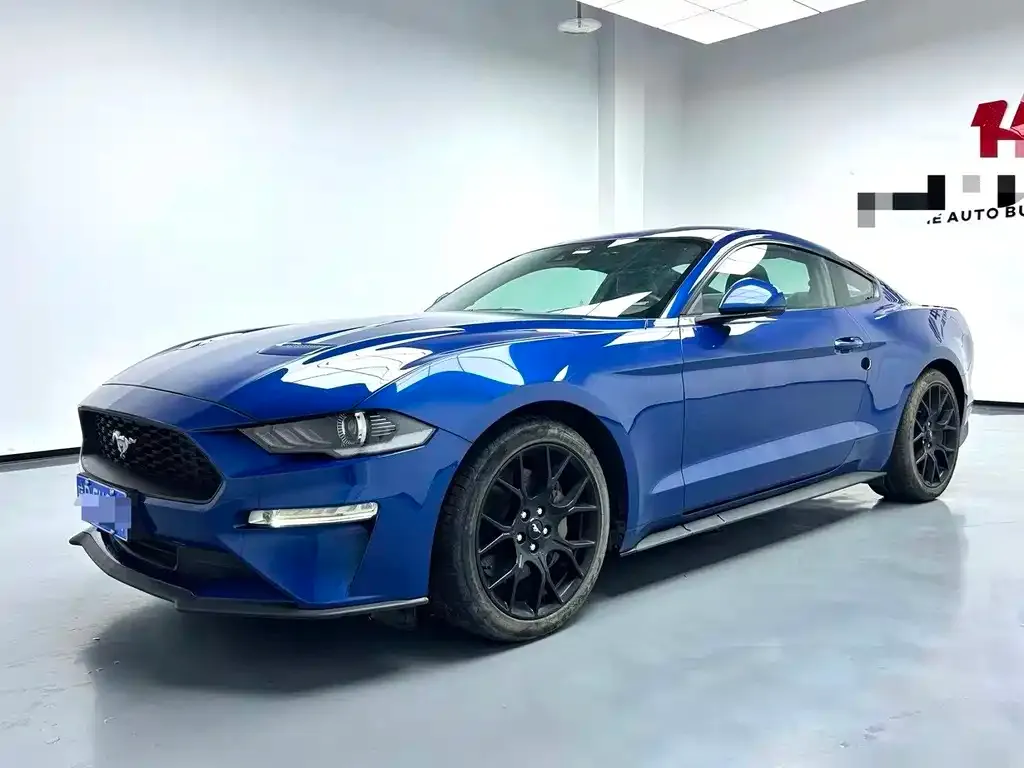 Ford Mustang 2022 из CN, фото 1