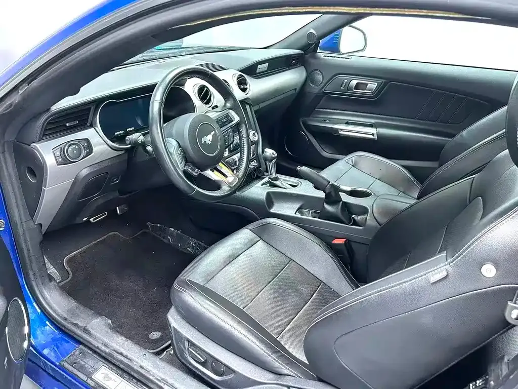 Ford Mustang 2022 из CN, фото 3