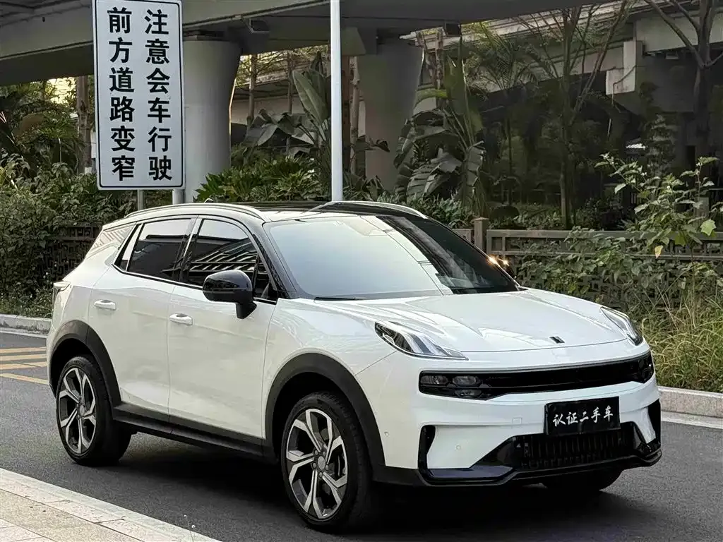 Lynk & Co 06 2023 из CN, фото 1