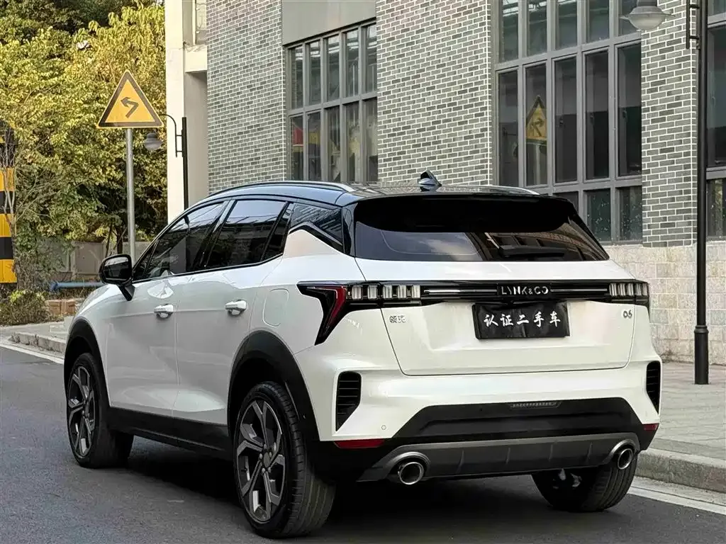 Lynk & Co 06 2023 из CN, фото 4