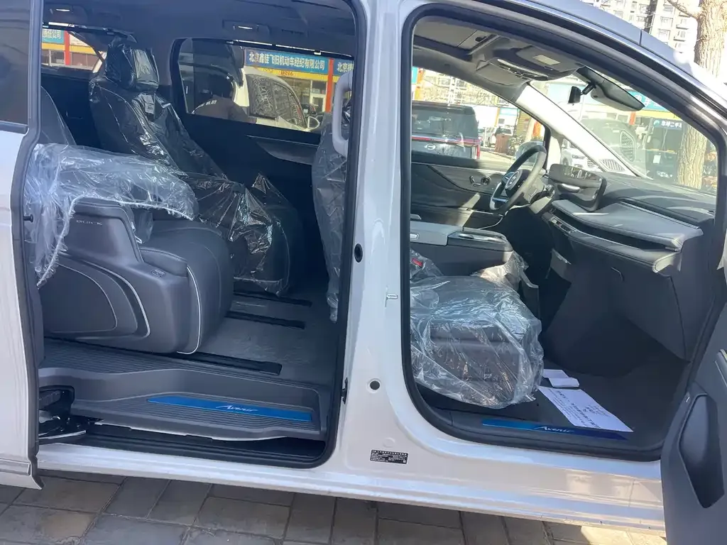 Buick GL8 2026 из CN, фото 8