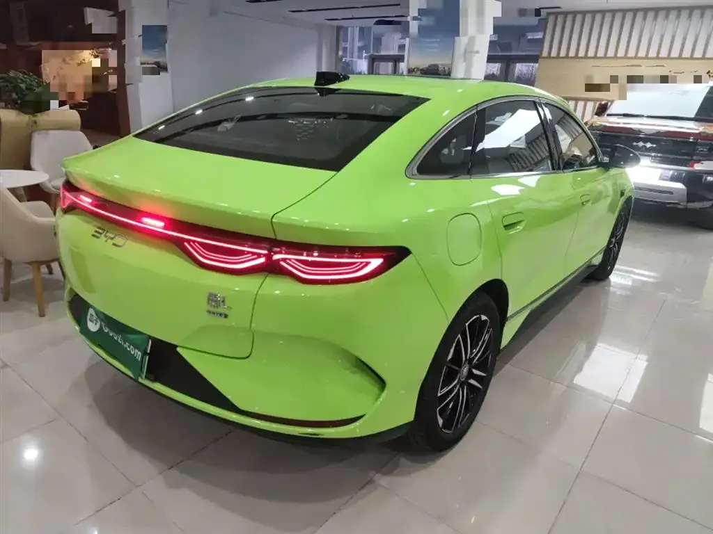 BYD Qin L — фото 8