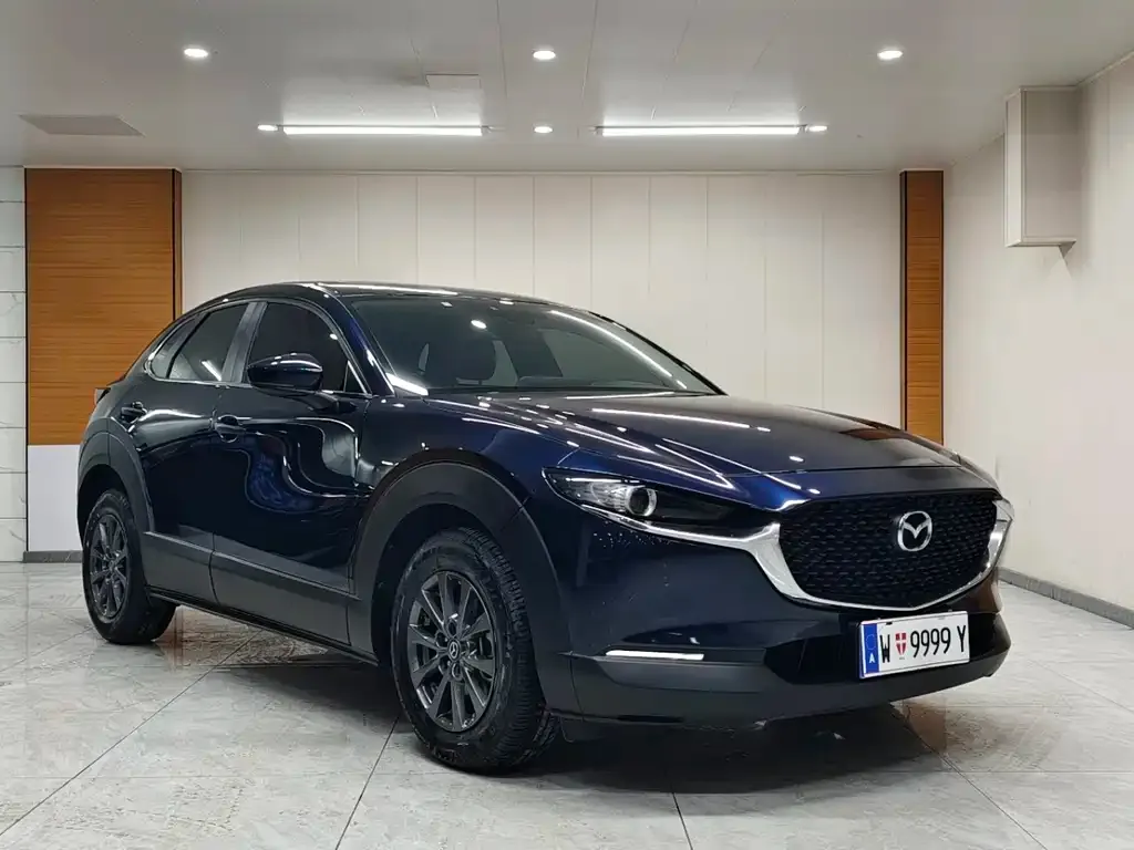 Mazda CX-30 — фото 10