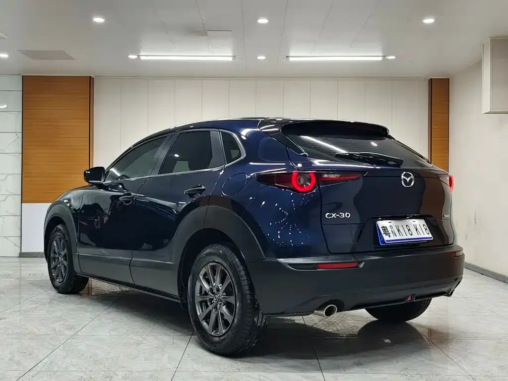 Mazda CX-30 — фото 4