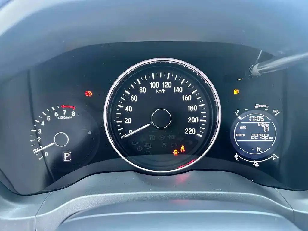Honda Vezel 2022 из CN, фото 6