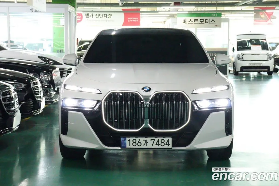 BMW 7-Series 2024 из KR, фото 9