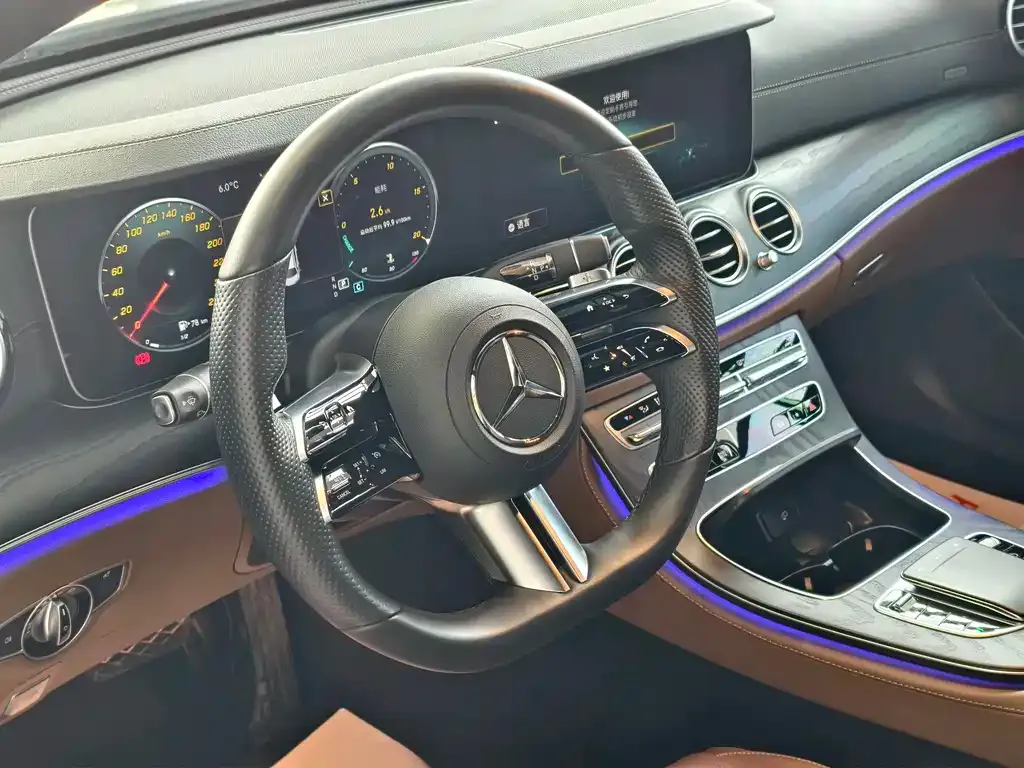 Mercedes-Benz E-Class 2022 из CN, фото 4