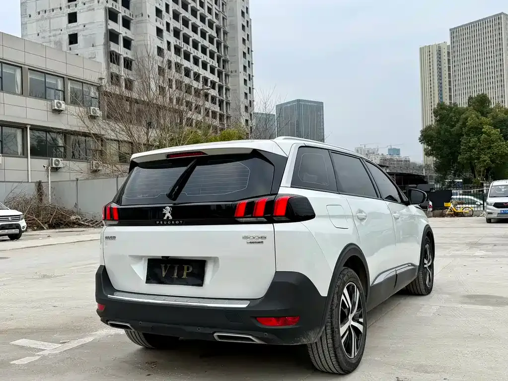 Peugeot 5008 2023 из CN, фото 5