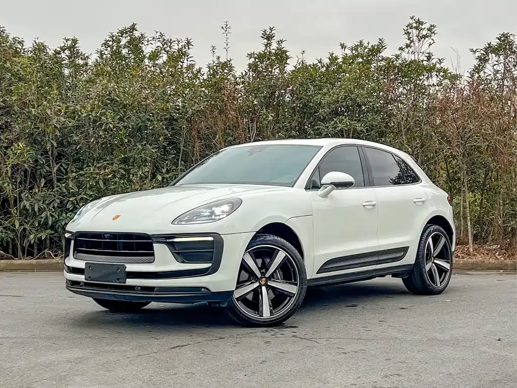 Porsche Macan — фото 1