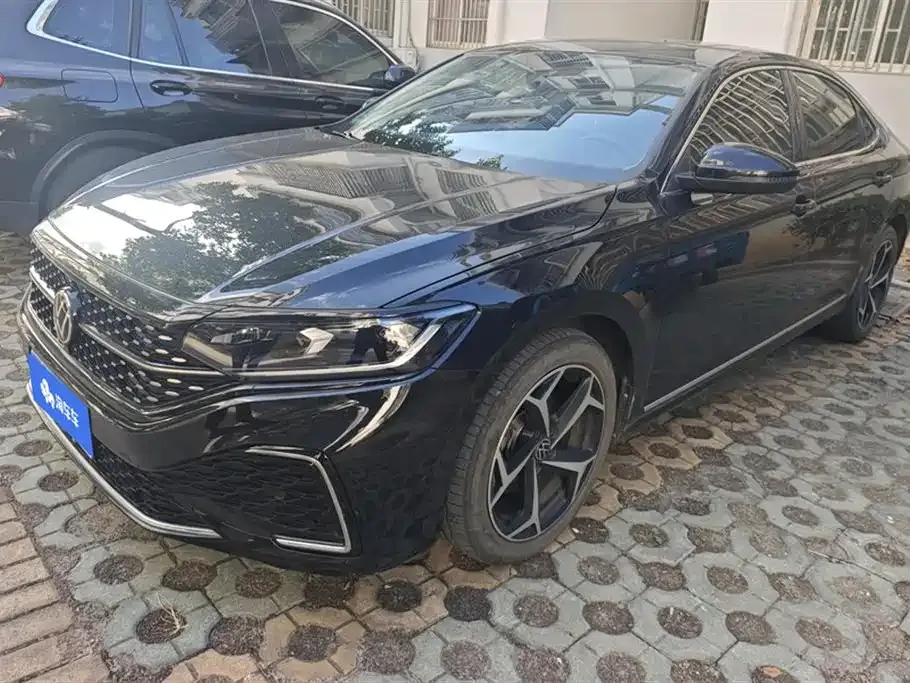 Volkswagen Passat 2024 из CN, фото 1