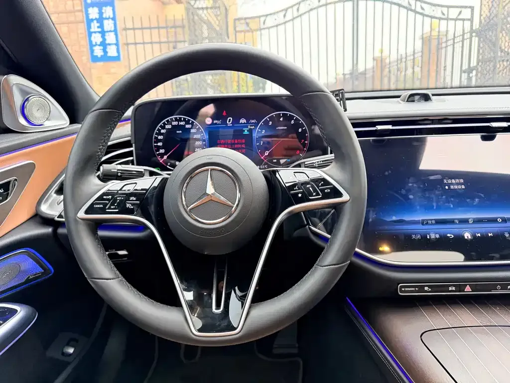 Mercedes-Benz E-Class 2025 из CN, фото 7