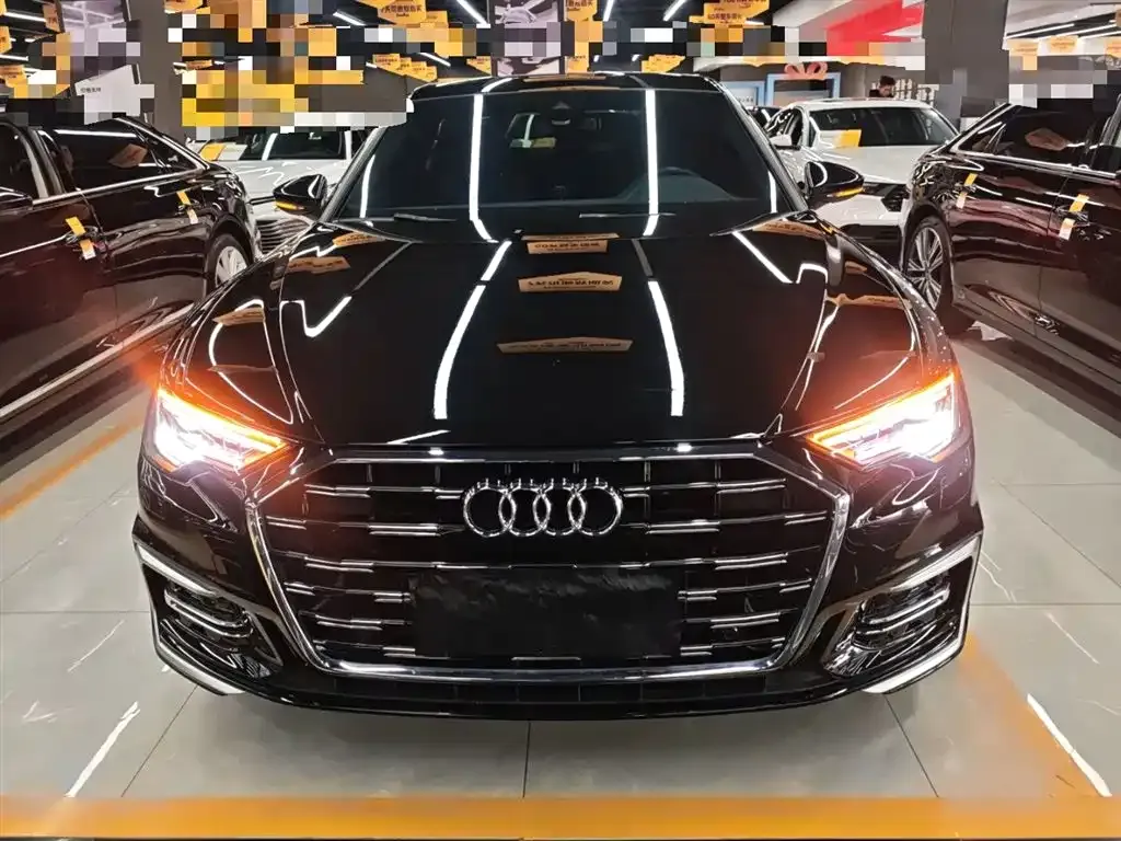 Audi A6L 2024 из CN, фото 6