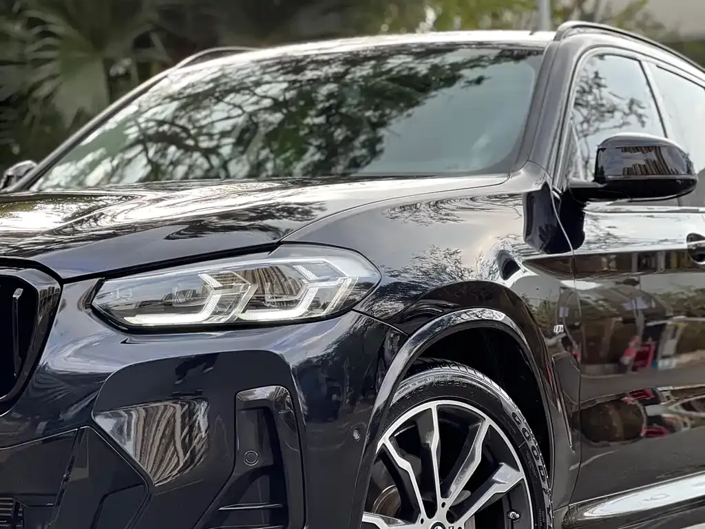 BMW X3 — фото 9