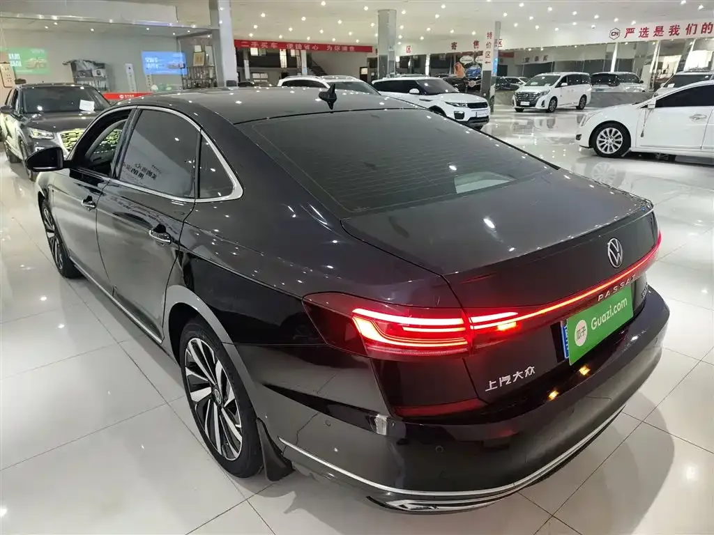 Volkswagen Passat 2022 из CN, фото 9