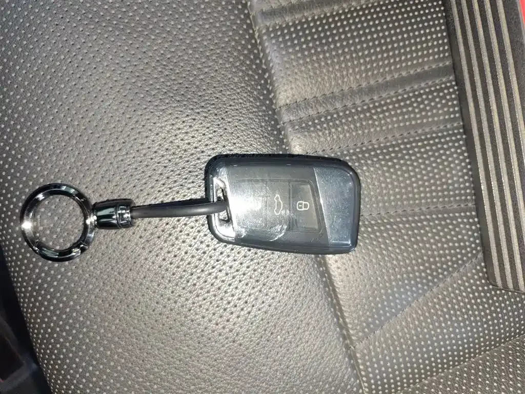 Volkswagen Passat 2022 из CN, фото 5