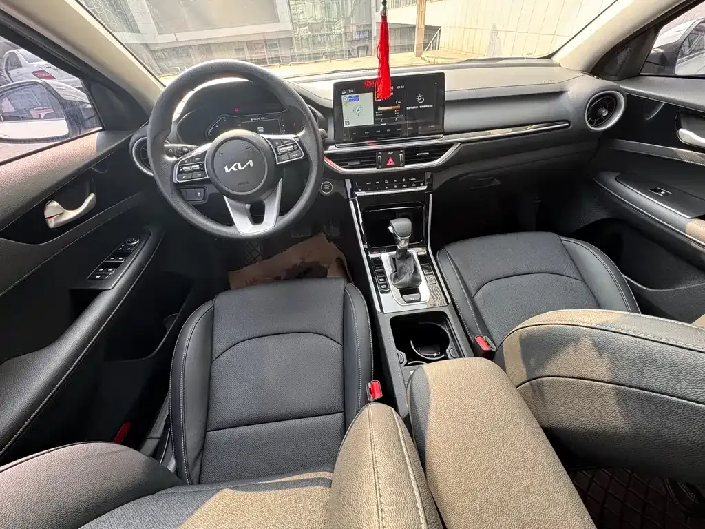 Kia K3 2022 из CN, фото 7