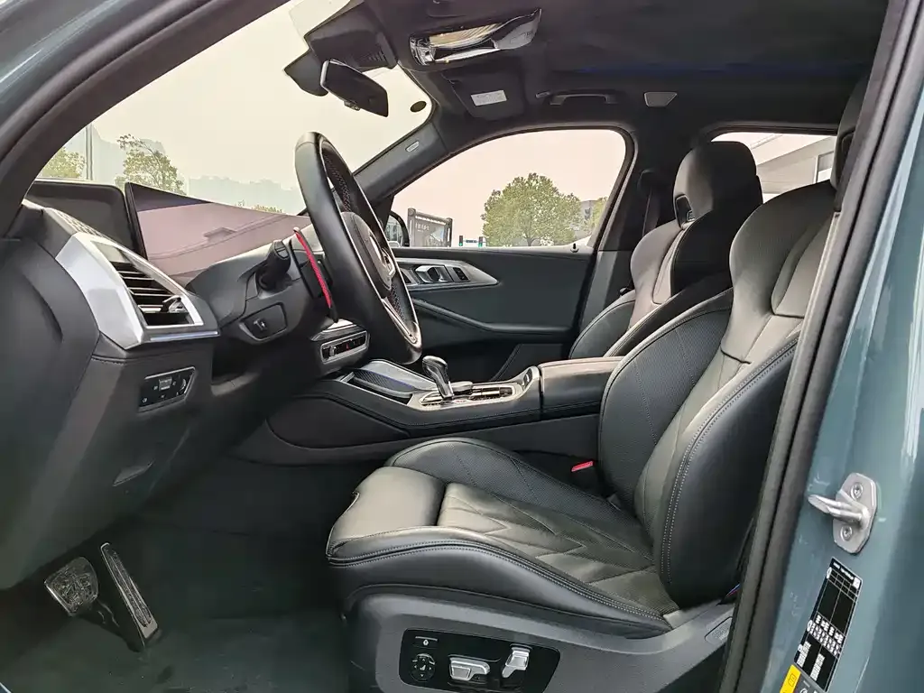 BMW XM 2024 из CN, фото 6