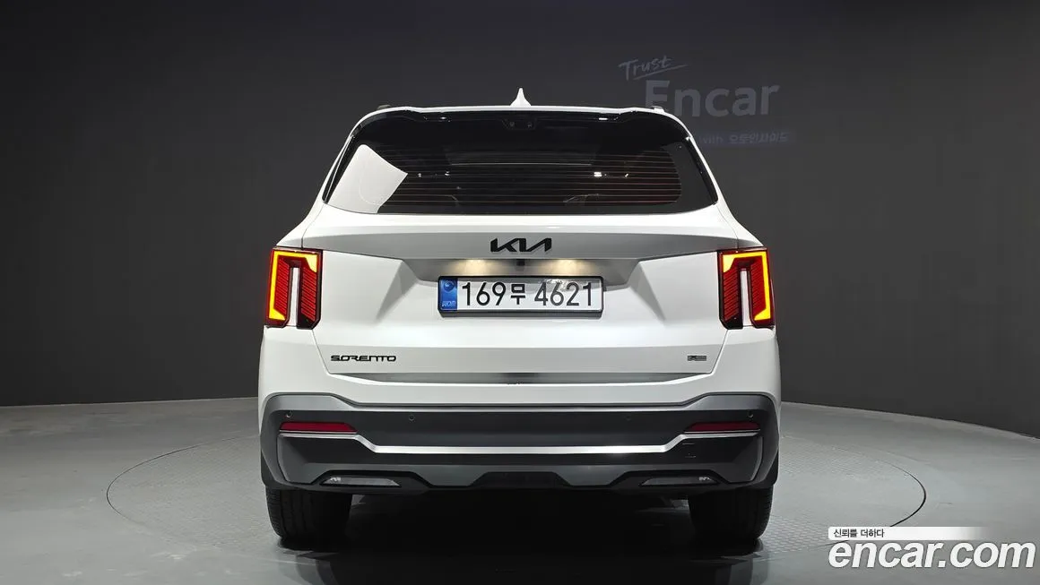 Kia Sorento — фото 4