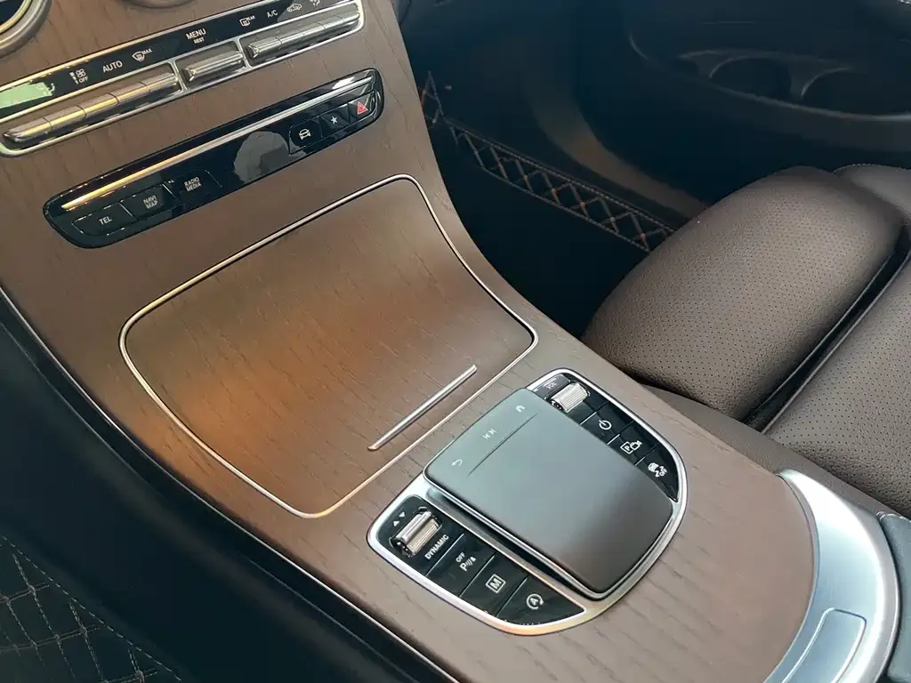 Mercedes-Benz GLC 2023 из CN, фото 3