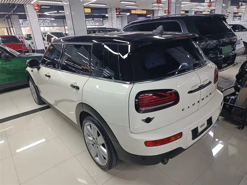 MINI Clubman — фото 8