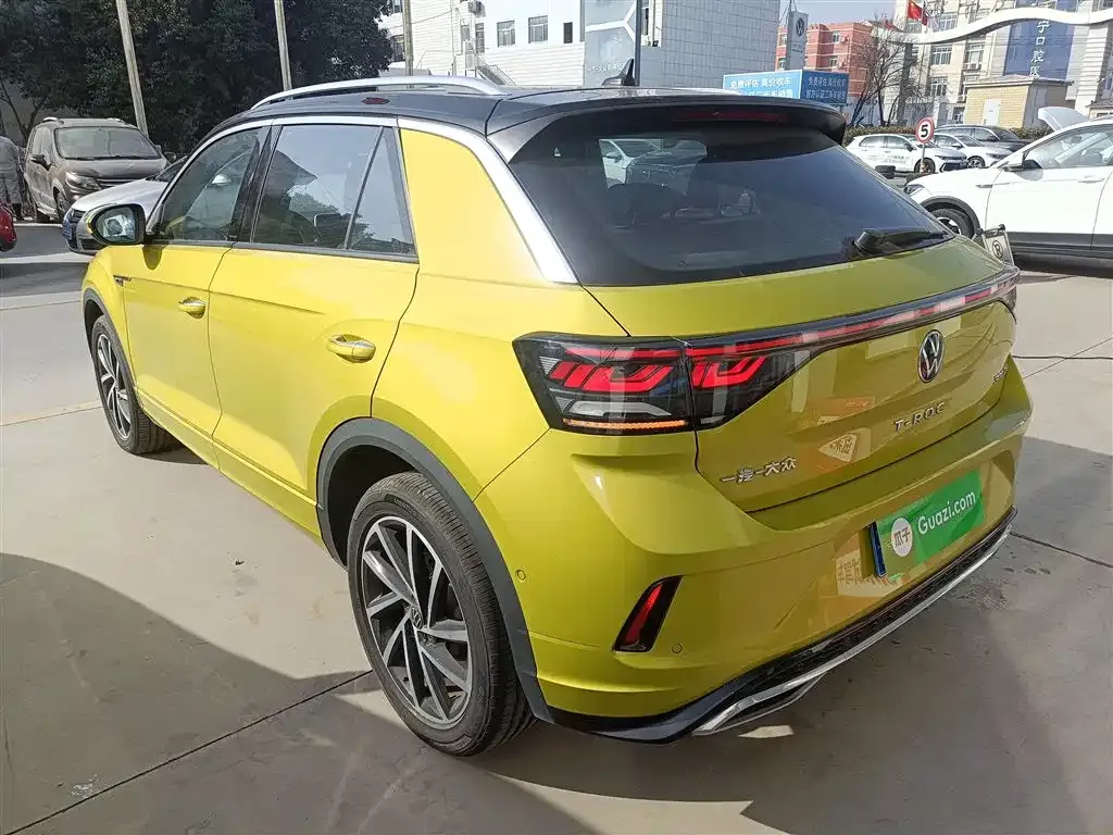 Volkswagen T-Roc 2023 из CN, фото 3
