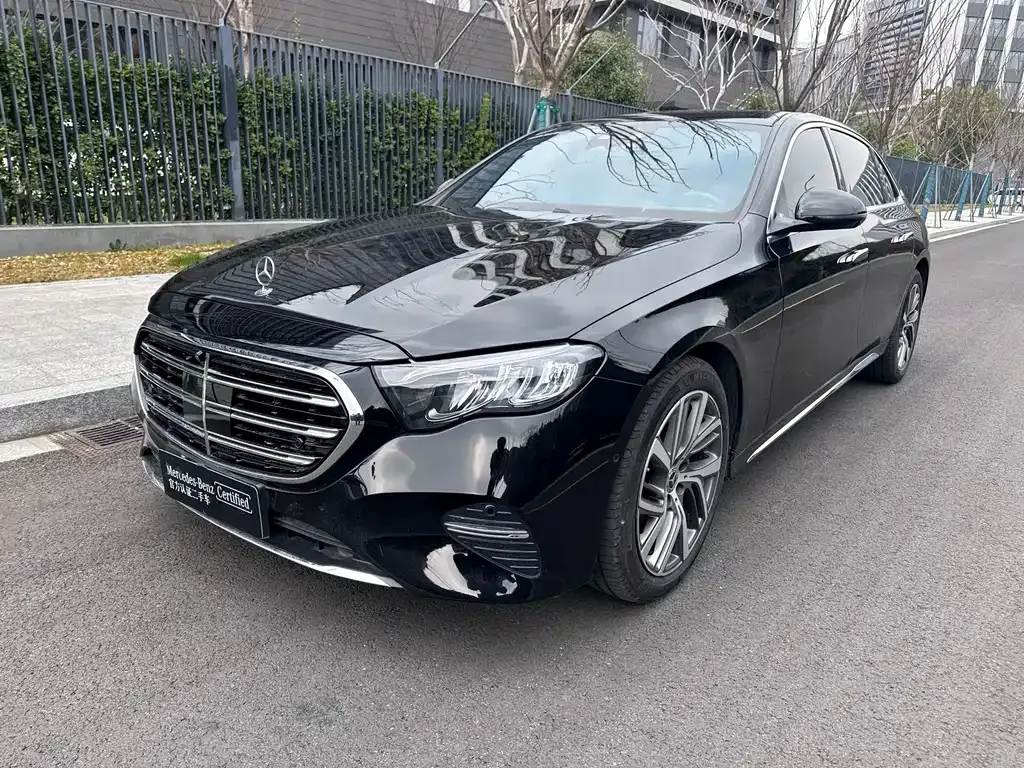 Mercedes-Benz E-Class 2025 из CN, фото 1