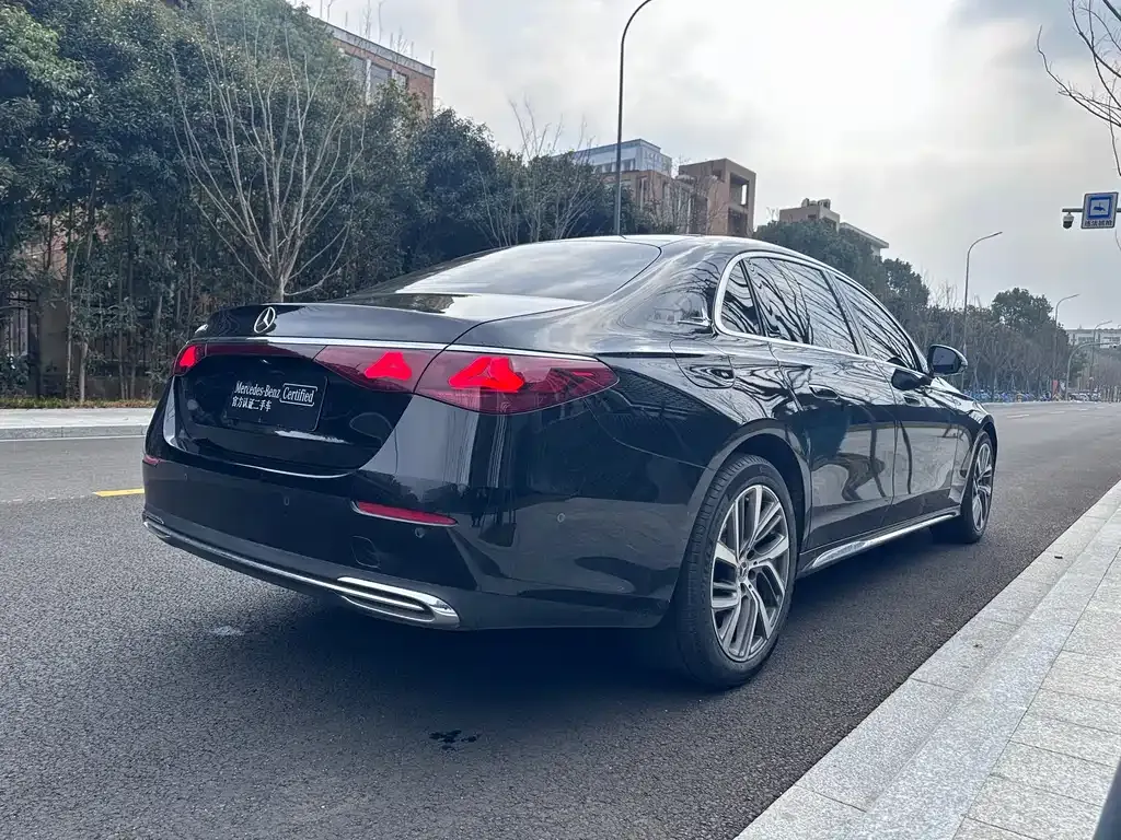 Mercedes-Benz E-Class 2025 из CN, фото 8