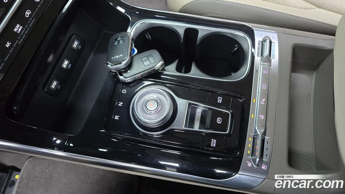 Kia Carnival 2023 из KR, фото 8