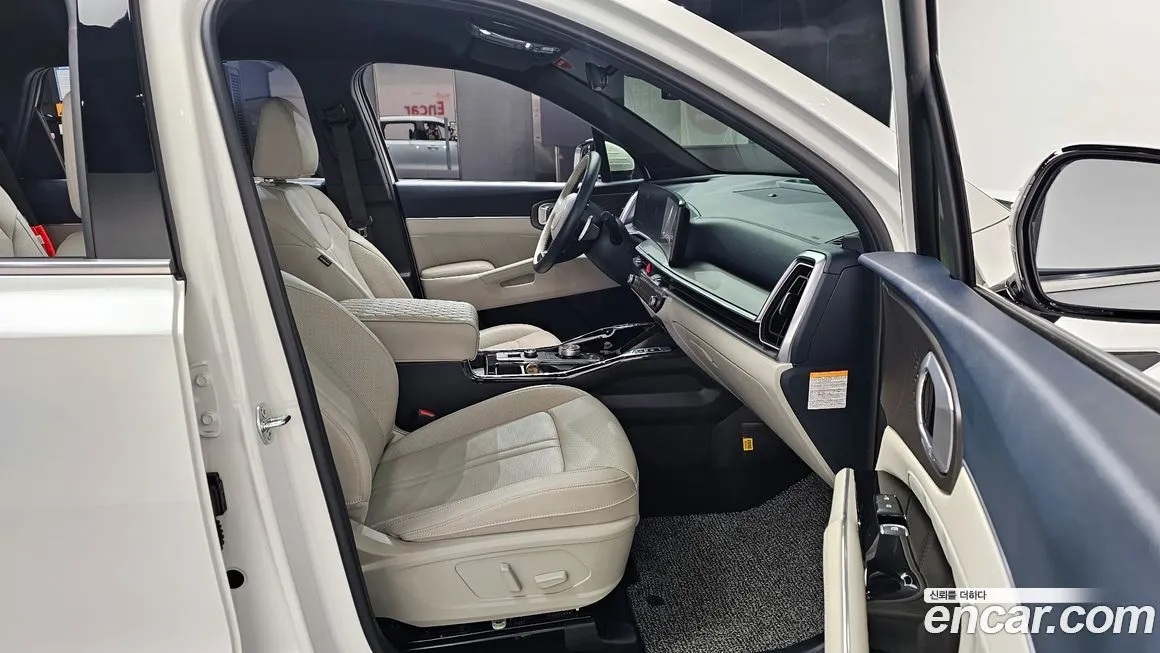 Kia Sorento — фото 8