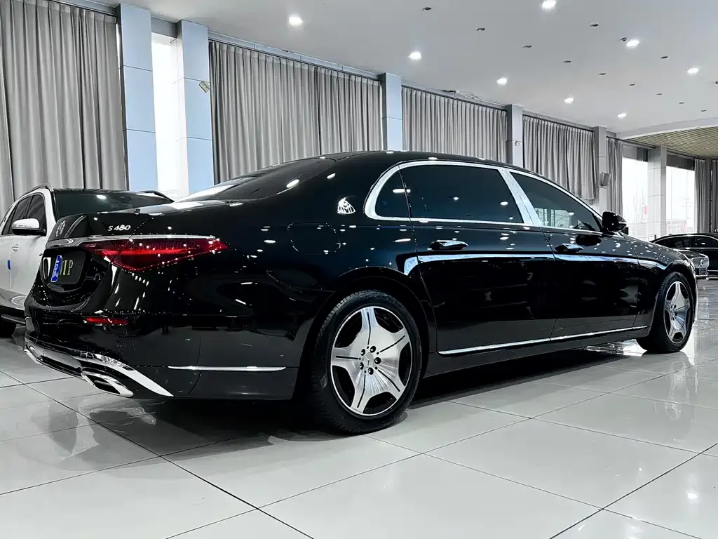 Mercedes-Benz S-Class — фото 6