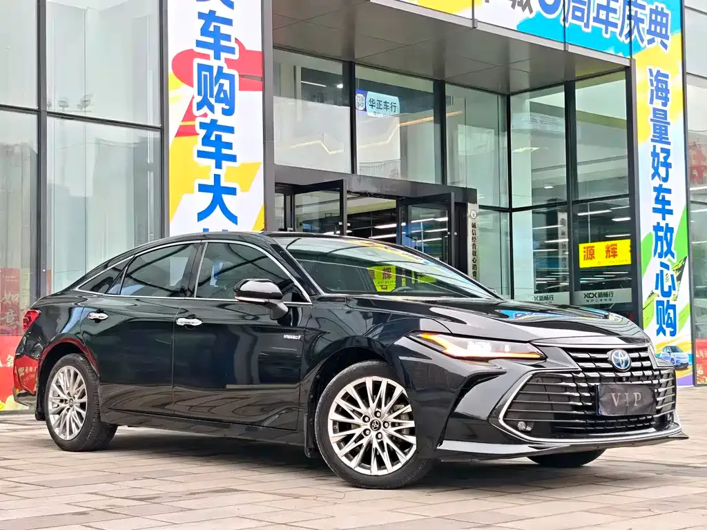 Toyota Avalon 2023 из CN, фото 7