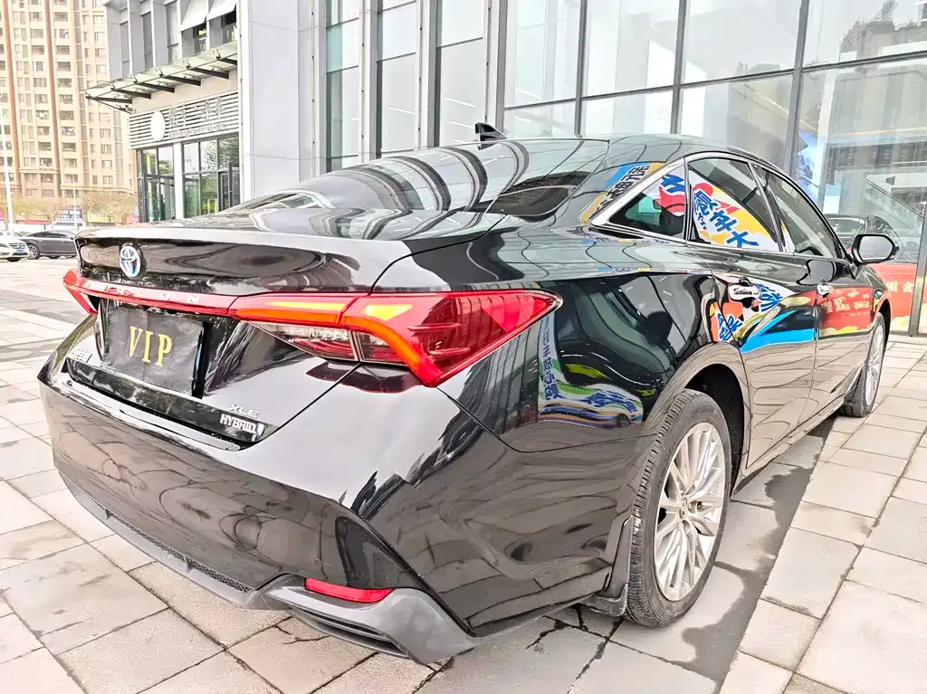Toyota Avalon 2023 из CN, фото 10