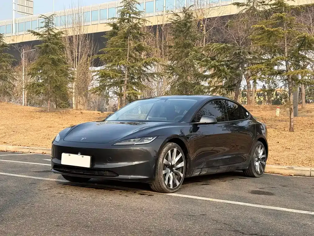 Tesla Model 3 2025 из CN, фото 1
